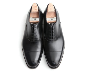 Black cap toe oxfords - 5 pairs to wear with a suit