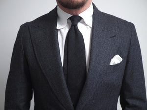 The one button suit - outfit of the week with the shades of gray